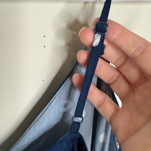 Cupcakes and Cashmere Cruze Polka-Dot Cropped Ruffle Camisole NWT Size Medium - Picture 5 of 8